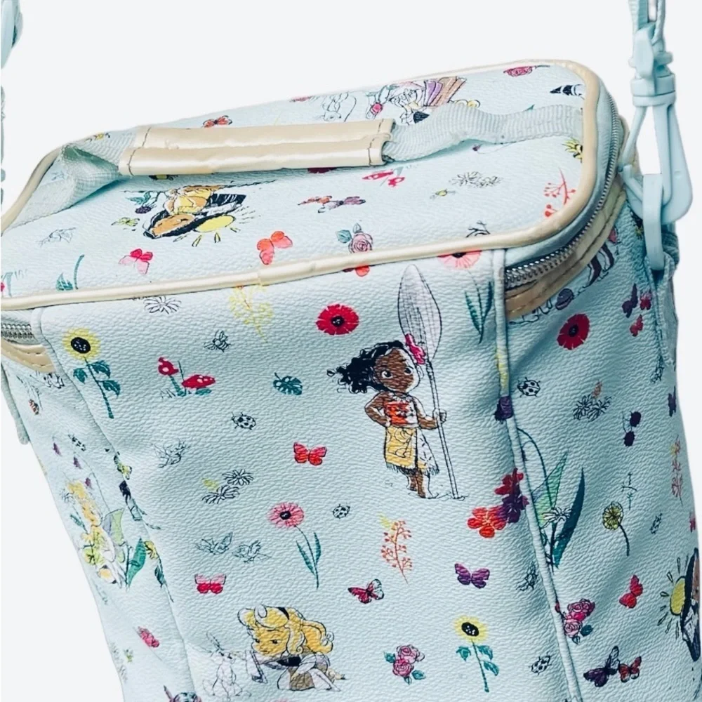 Disney animators collect matching lunch box